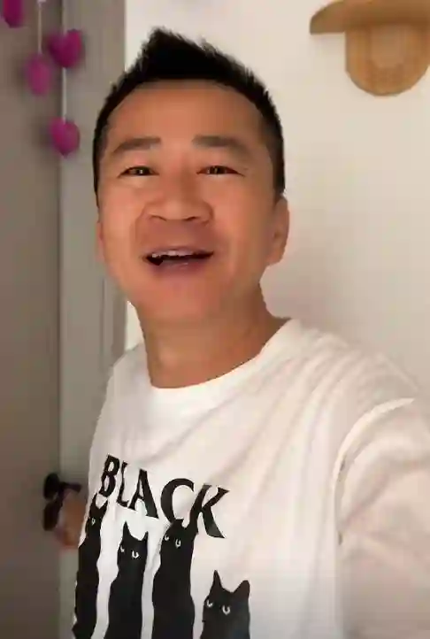 这一次，老夫配少妻的“残酷现实”，在41岁的李嘉明身上得到印证