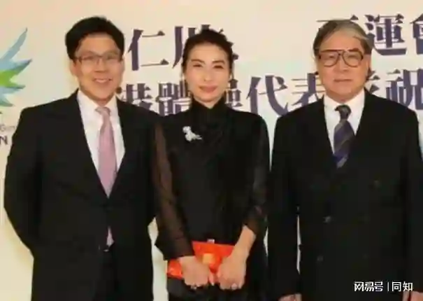 霍震霆曝小儿子已完婚，很满意泰国儿媳，网友：就霍启山孤身一人