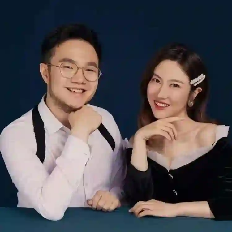 宋丹丹儿媳妇现状：整天烟不离手，和巴图相处像母子，俩孩超像他