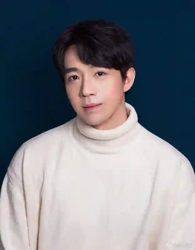 俞灏明深夜宣布结婚，网友惊呼：他们什么时候开始的？