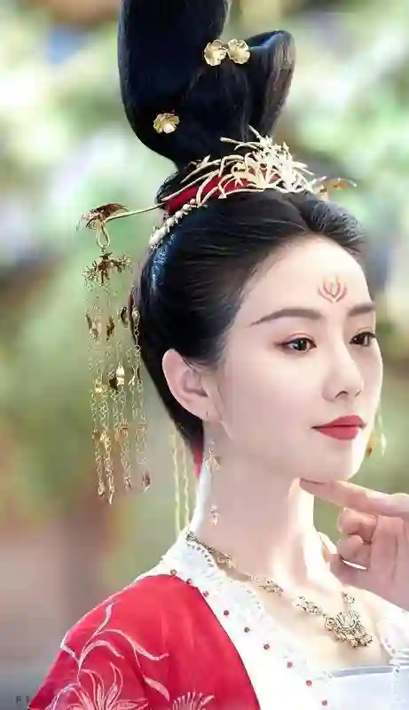 “87花”刘诗诗 vs 半百李冰冰，颜值差距一目了然！