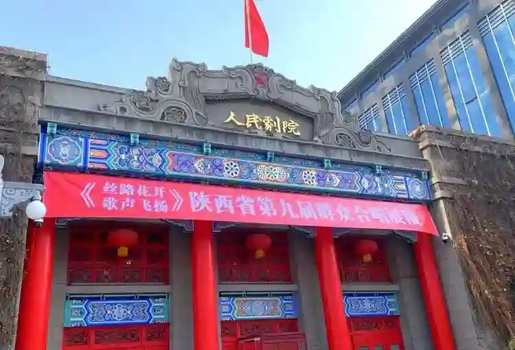 70岁的李琦：曾每天2包烟，顿顿8两酒，跟去世前的杨少华如出一辙