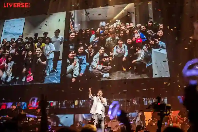谭咏麟引爆上海LIVERSE首演，音宇宙重塑演唱会奢侈品新定义