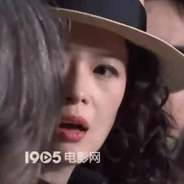 看杨幂小心翼翼还是会“踩坑”，才明白赵丽颖“不合群”有多清醒