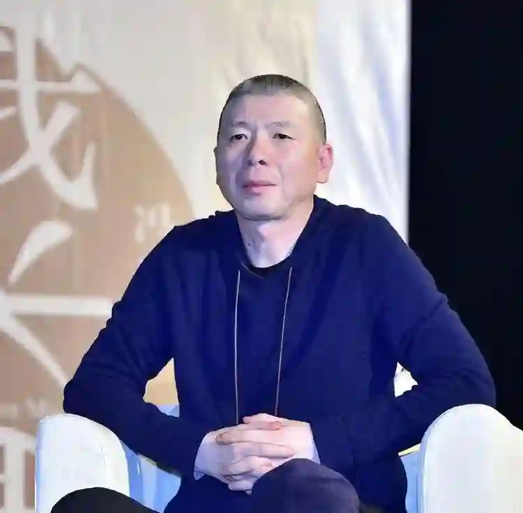 49岁舒淇再破“天花板”，这一次，她让冯小刚和整个娱乐圈沉默了