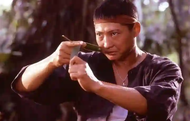 成龙和洪金宝，谁的圈内地位更高？