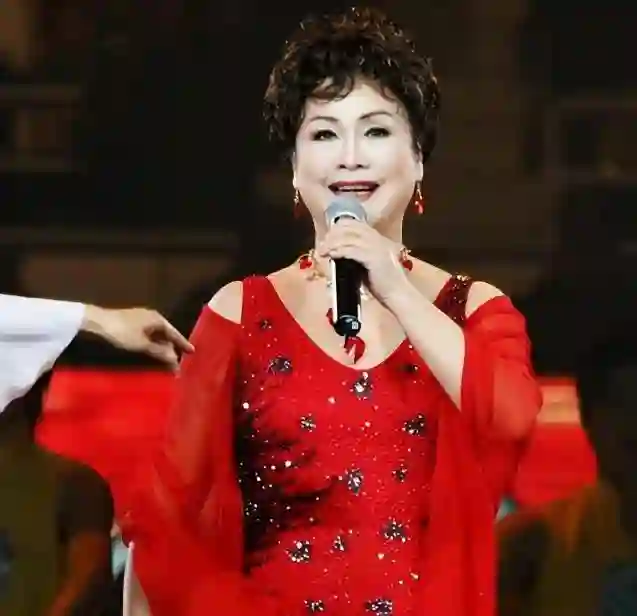 台北歌手不足挂念？李谷一曾“看不起”邓丽君？听听谷建芬怎么说