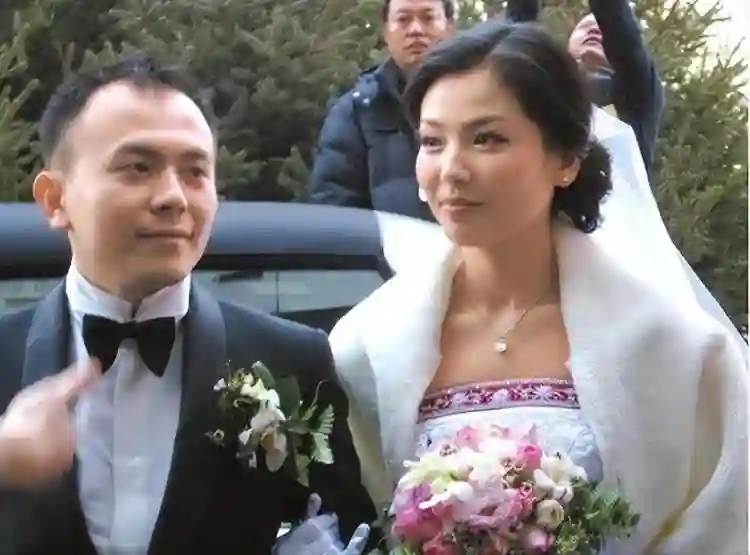 09年王珂破产限高，刘涛走投无路向秦海璐借钱，闺蜜反应让人泪目