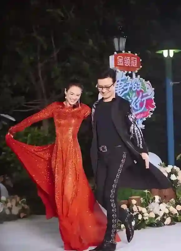 53岁汪峰做梦也没想到，自己9岁的三女儿，已经开始为他争光了