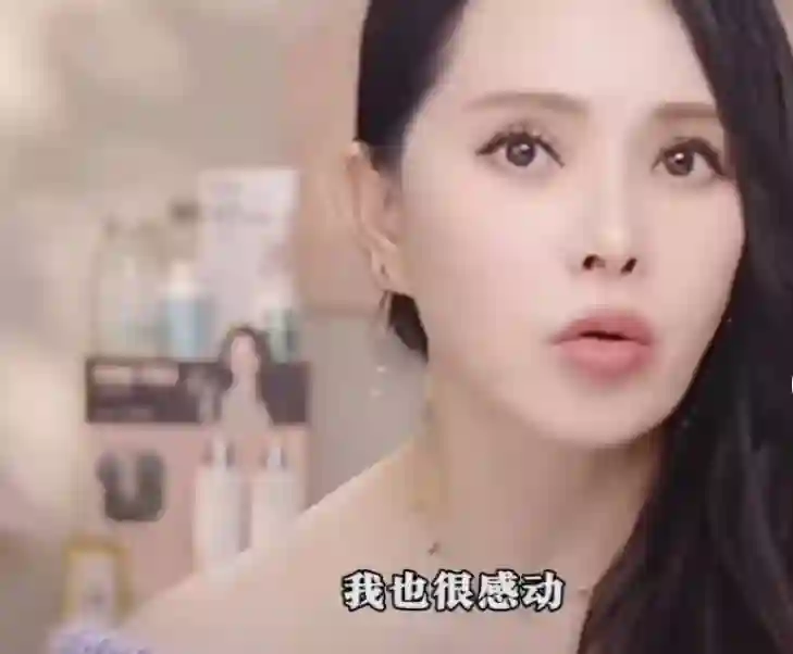 伊能静这段回应太有情商，刘亦菲深厚友谊背后原因曝光