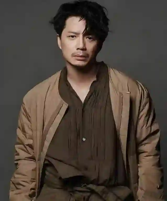 段奕宏低调结婚13年，王瑾从不露脸，却把家守成铁桶