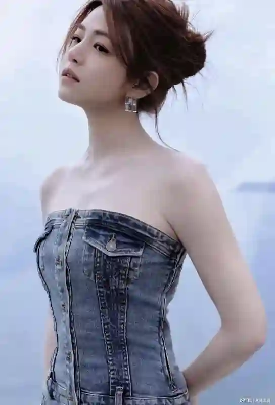 菀菀类卿!陈妍希新恋情曝光?约会对象神似陈晓,这是什么替身文学