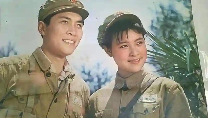 历经三十五载，73岁唐国强终于迎来报应，原配孙涛得以安息