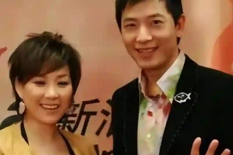 55岁戴军现状：隐居泰国与瞿颖做邻居，暗恋李静16年，如今还单身