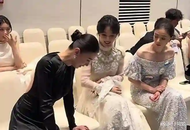 “分手”13年，一别两宽，蒋欣从不提王阳，如今才看懂她赢在哪