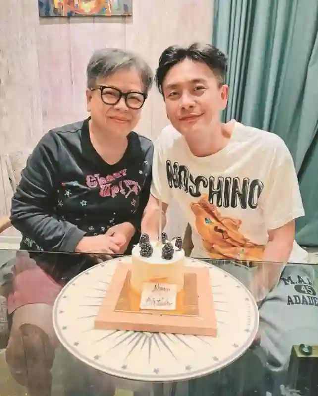 黄宗泽自曝近年有女友并非单身，不会结婚生子，称女方过不了妈妈这一关