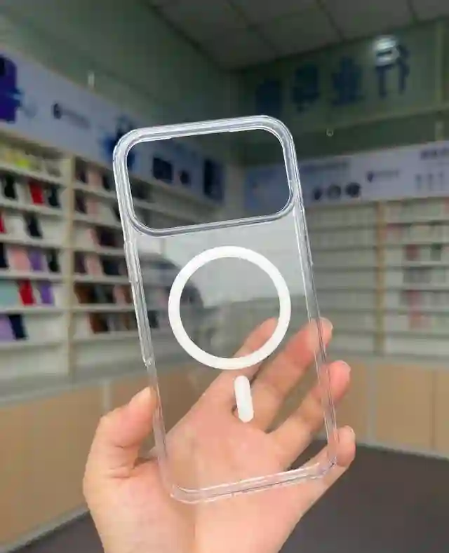 初探苹果最薄iPhone 17 Air戴手机壳效果
