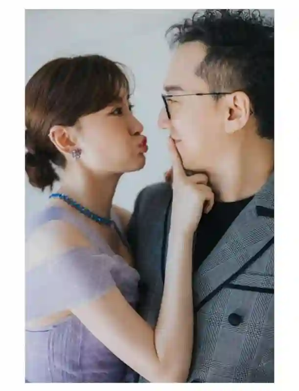 造人成功？前TVB花旦新婚半年已孕味十足，早前被拍为生女求医