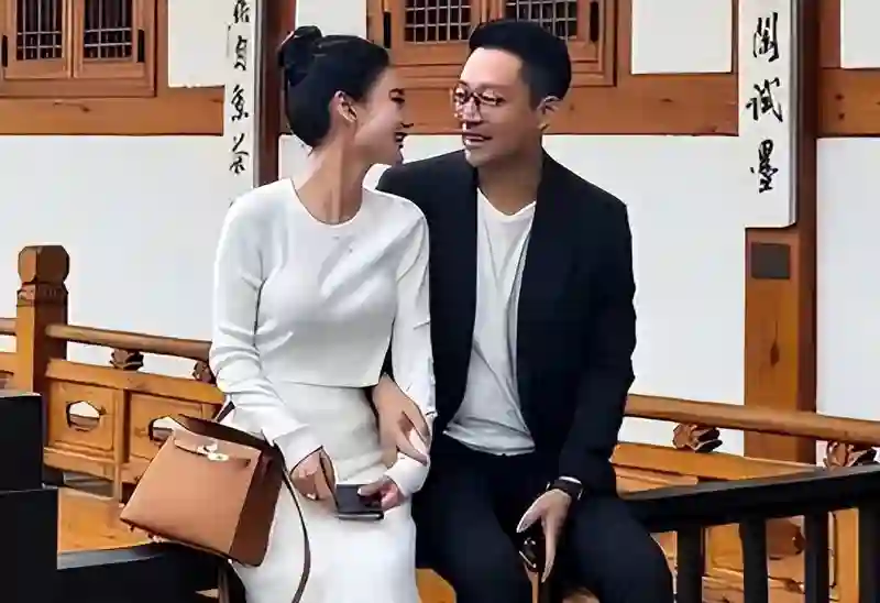 生日宴上“口吐芬芳”的汪小菲，却意外暴露了马筱梅的尴尬处境