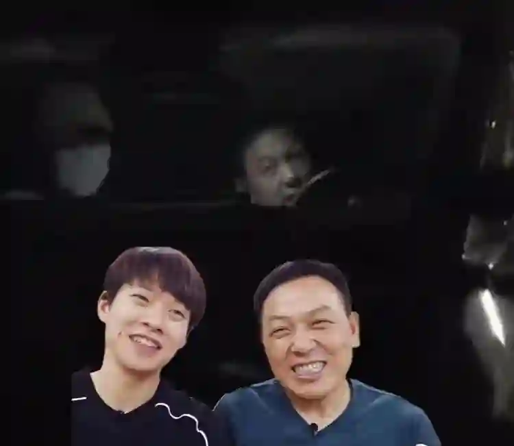魏大勋和秦岚没分手！同是姐弟恋，男方爸对杨幂秦岚态度完全不同