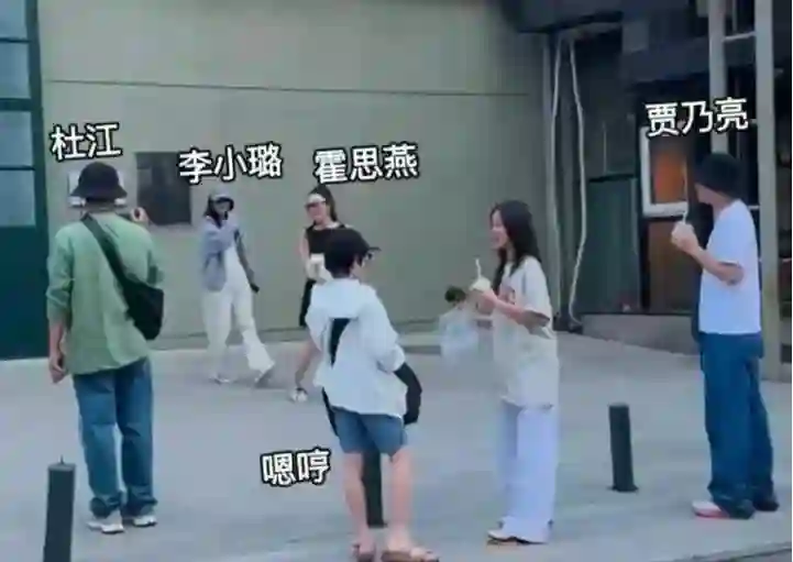 李小璐不会和贾乃亮复婚！就算没有“夜宿门”，他们也不是一路人