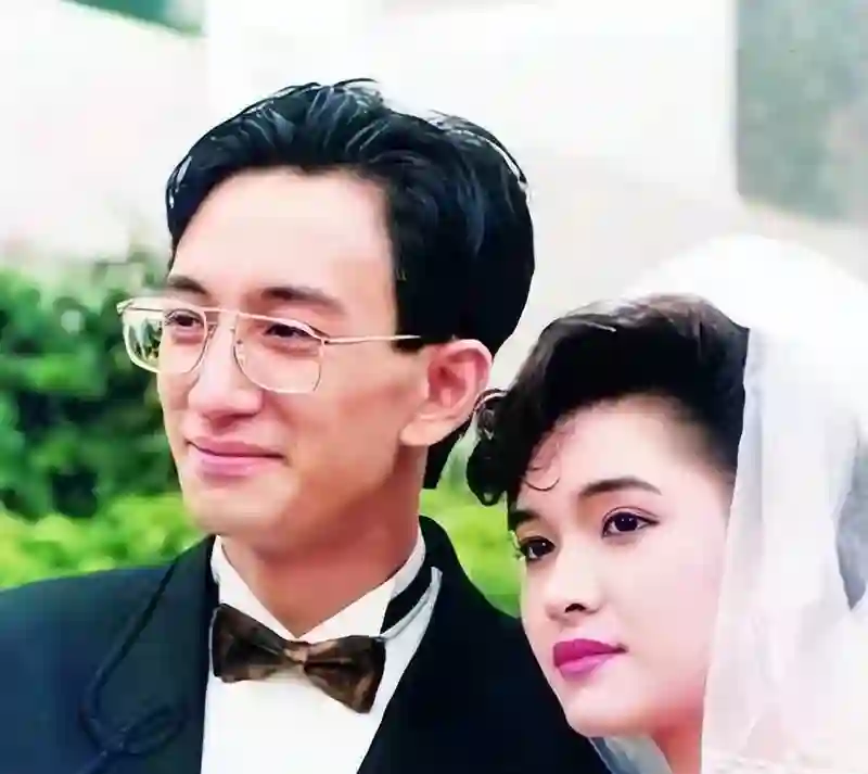 绝世好男人吴启华：每月给离婚妻子20万，还带前妻、前岳母去旅游