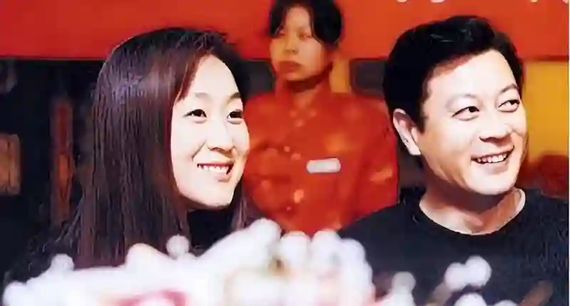 演员陈瑾：与哥哥约定一辈子不婚不育，却和62岁的巫刚在一起20年