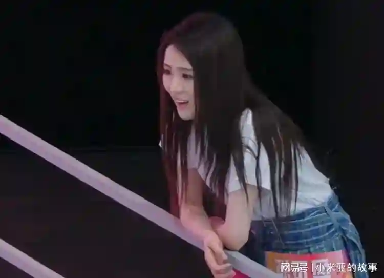 没想到，郭麒麟努力了10年，如今栽到了张凯丽女儿手里