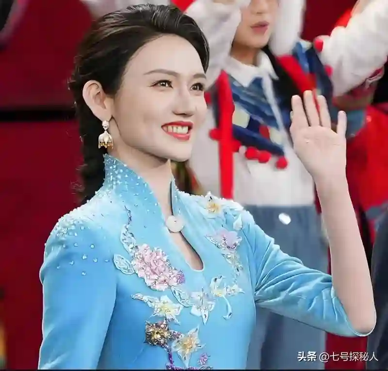 至今未嫁的4位央视女主持，个个情史干净，最大52岁最小35岁