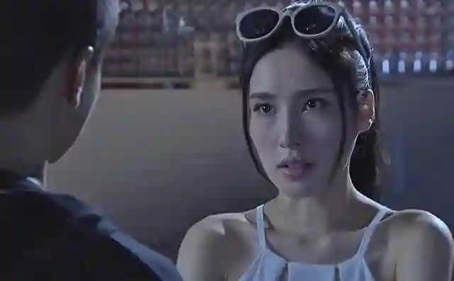 恭喜！TVB前女星晒大钻戒被曝闪婚，替前男友背负630万巨额债务