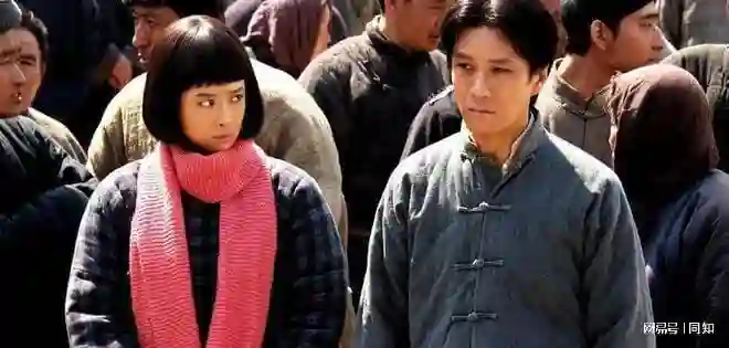 “分手”13年，一别两宽，蒋欣从不提王阳，如今才看懂她赢在哪