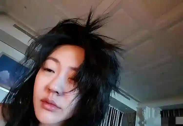 S妈借白冰冰之口表扬具俊晔每天都去看大S，网友暖心送上铁饭碗