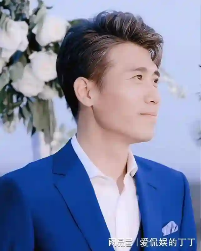 李乃文老婆未曾料到，和丈夫与陈赫聚会，身份就被扒，只因颜值高