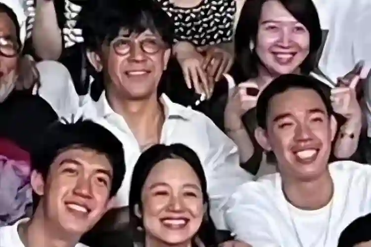 同是姜文的基因，将法国前妻女儿和周韵儿子放在一起，差距太明显