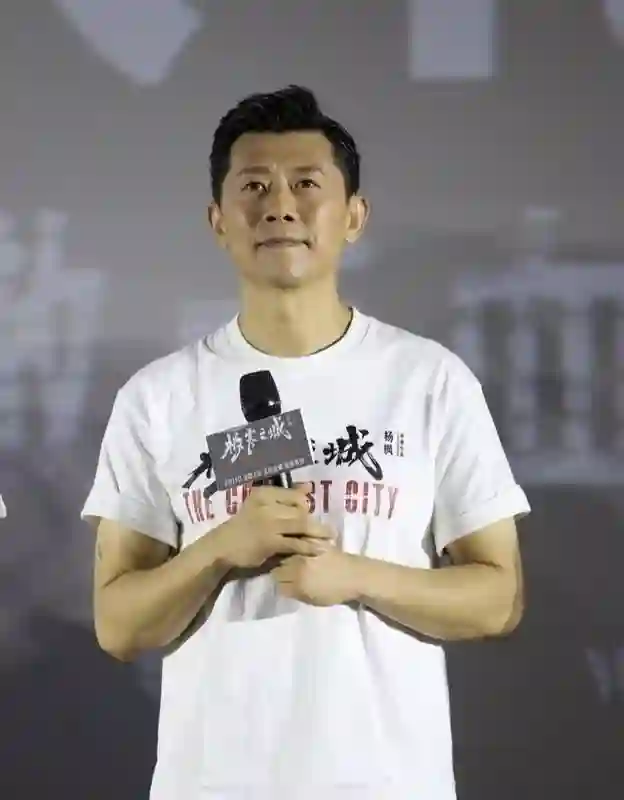 女孩撞脸张柏芝杨颖走红，她是宋祖儿接班人还是下一个奶茶妹妹？