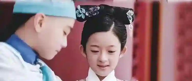黄杨钿甜的父亲没说真话，深扒下，他的身份简直细思极恐！