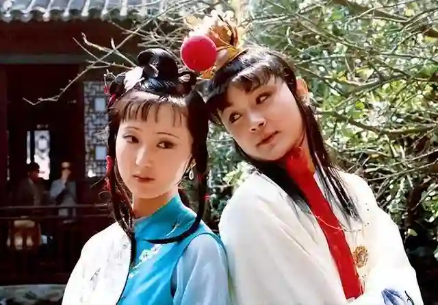 他入戏太深自诩是贾宝玉，追求陈晓旭被拒，32岁酗酒暴病永远离开
