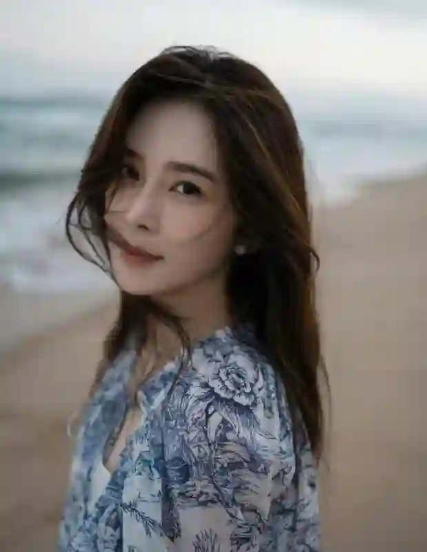 赵樱子直播突曝怀孕，曾自曝与成毅刘学义绯闻，是喜事还是套路？