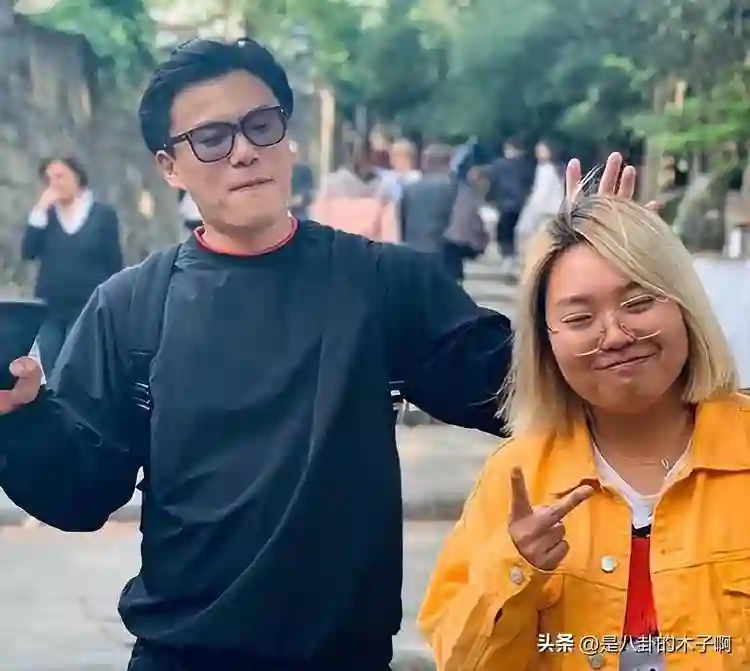 李雪琴被实名举报，惹上官司，网友：明星所有的丑闻都是因为小气