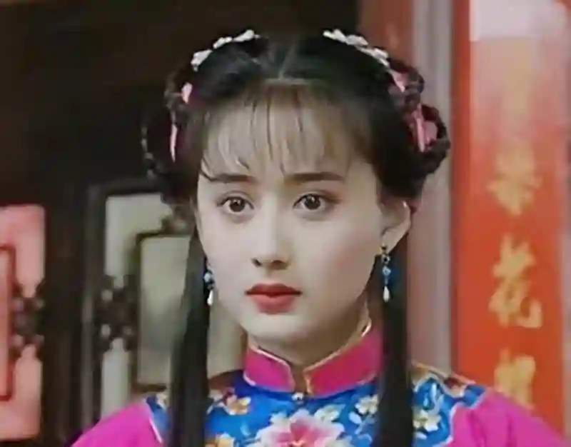 离婚8年后，51岁的陈德容感慨：爱情既没意思也没用，浪费时间