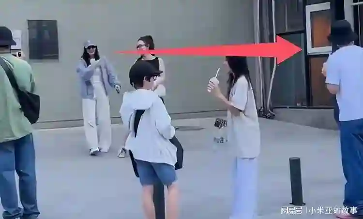 五月刚开始，娱乐圈就曝出多个大瓜，又有孩子？被前夫爆猛料