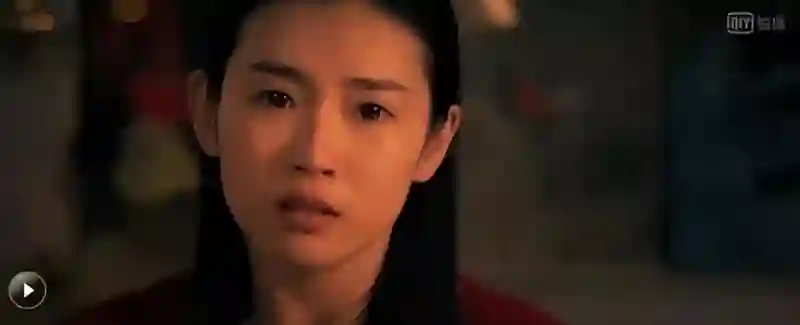 晚晚直播再掀争议：红极一时的“豆瓣三大女神”，为何全塌房了？