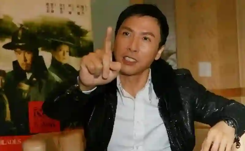 6对男星势同水火：王思聪汪小菲互怼，富二代恩怨深