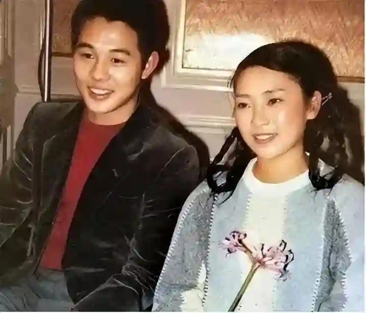 李连杰罕见谈4个女儿：前俩养的很凑合，利智生的，疼爱却很笨拙