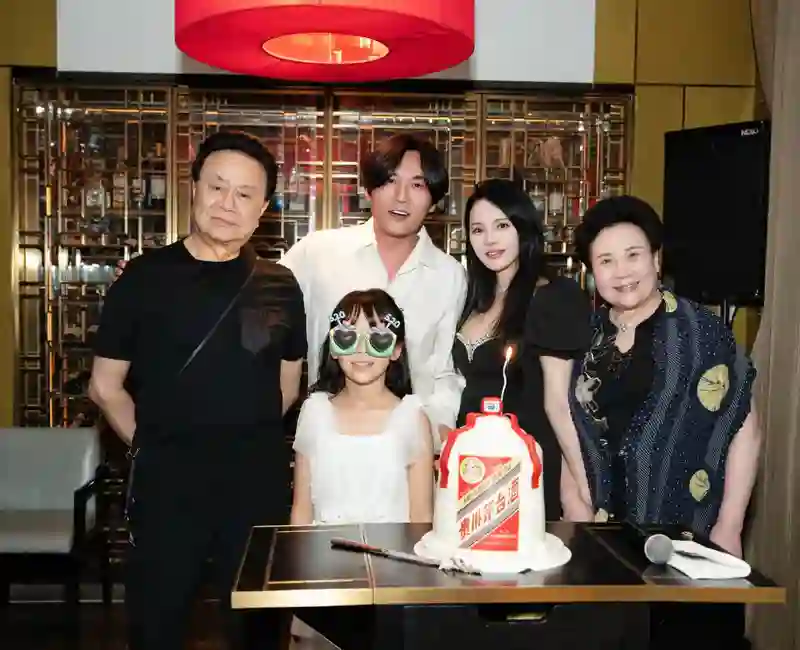 伊能静千字长文为秦昊庆生，甜蜜细节力破婚变传闻