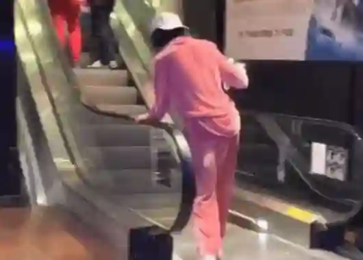 55岁的许晴怎么变成这样了，曾经的“不老女神，冻龄少女”哪去了？