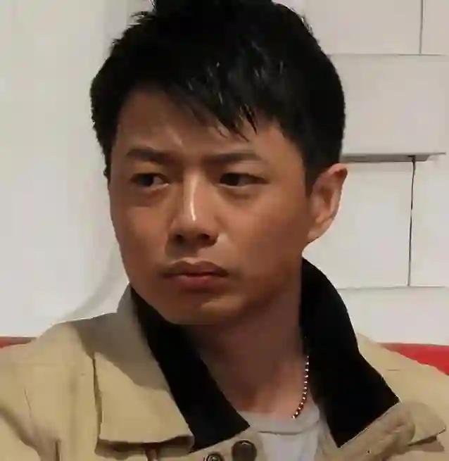 段奕宏低调结婚13年，王瑾从不露脸，却把家守成铁桶
