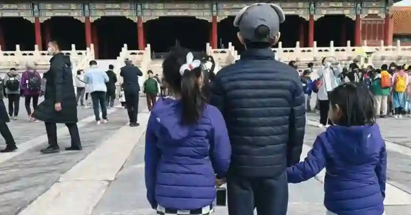 直到郭晶晶孩子没能登舰，才发现仨娃名字暗藏深意，字字都有来头