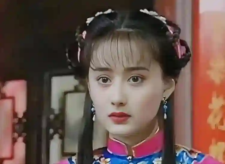 陈德容年过半百却跑去昆仑过生日，姐妹一起庆贺是真心？还是敷衍？