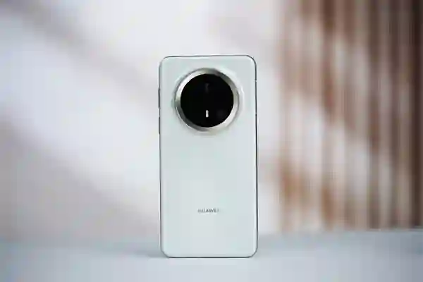 国产四大旗舰激活销量出炉：小米15系列第一！甩开华为Mate 70系列